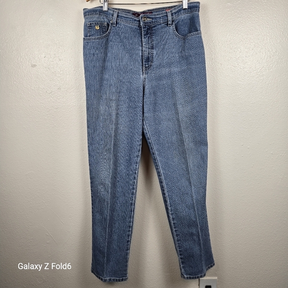 Gloria Vanderbilt Amanda Jeans 16 Average Blue Denim Cotton Blend Stretch - Picture 1 of 9
